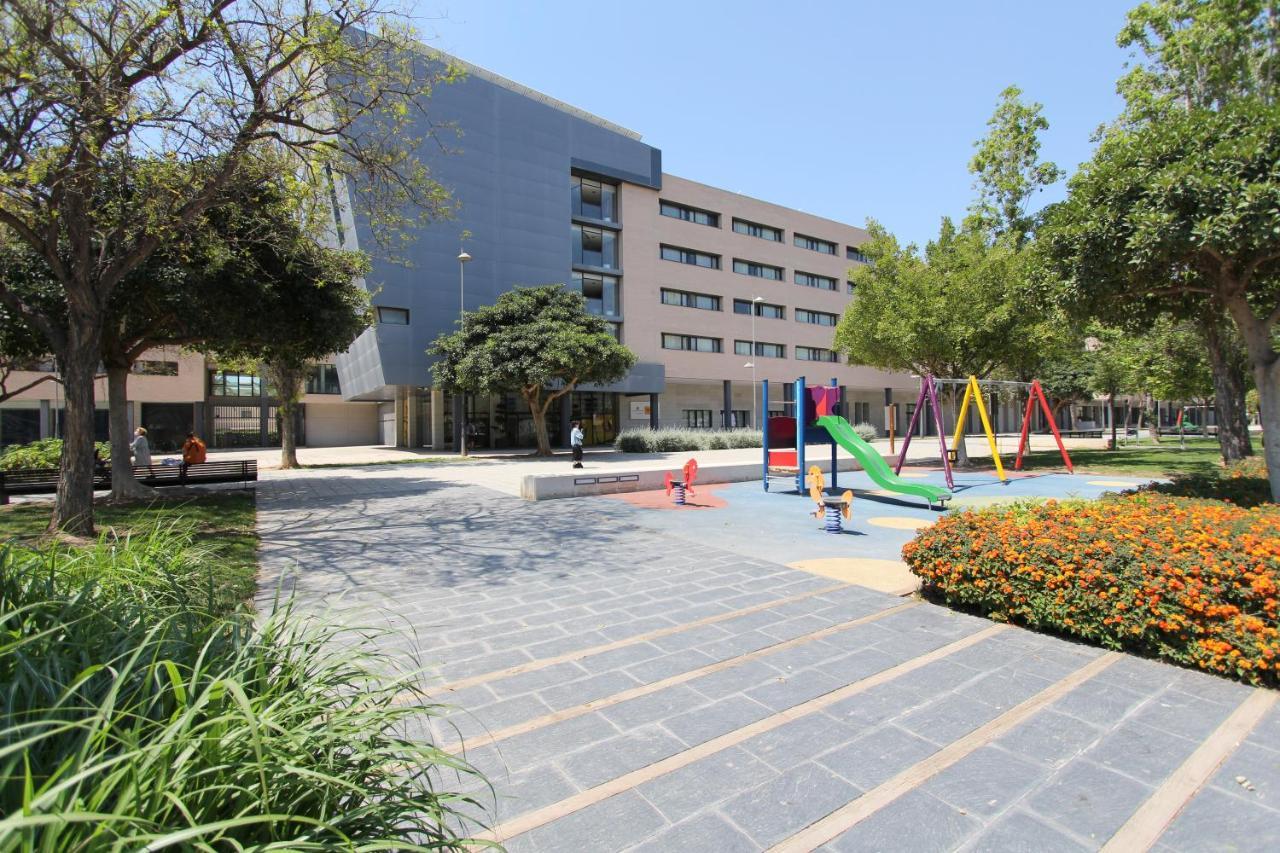 Villa Alojamiento Y Congresos - Villa Universitaria San Vicente Raspeig Exteriér fotografie